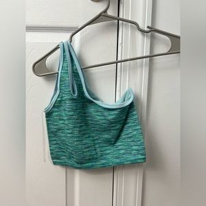 Aerie one should top